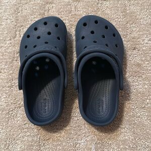 Toddler crocs
